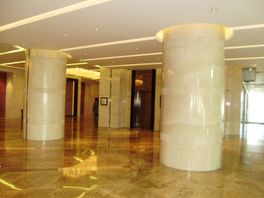 Acceso ascensores Hotel Sheraton